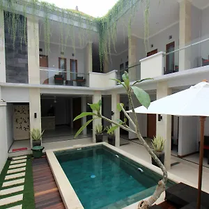 Gæstehus Tom, Legian